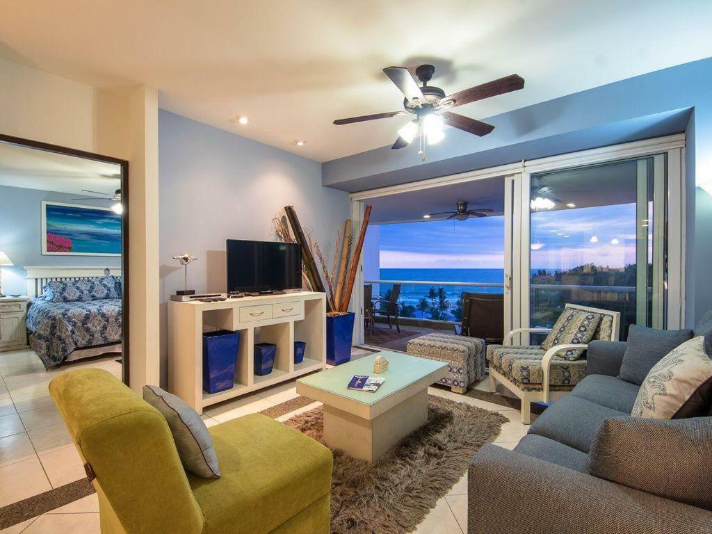 Breathtaking Villa Magna Beachfront Condo, 3 Bedrooms Sleeps 6 Nuevo Vallarta Exterior photo